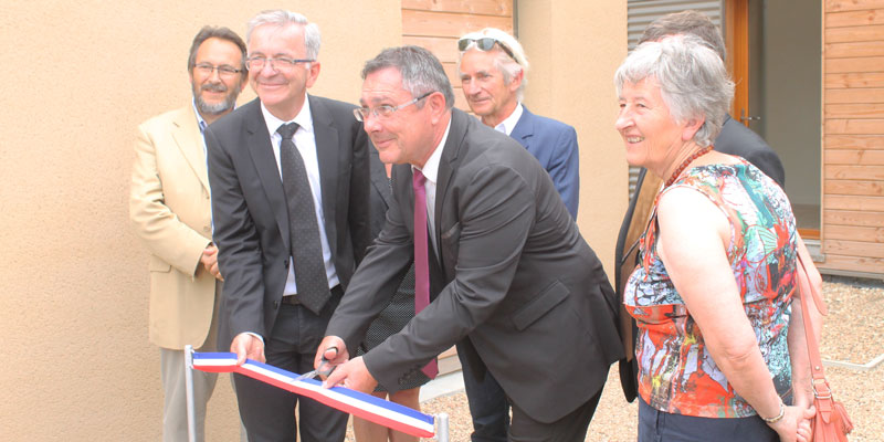 inauguration-maison-accueil-familiale-soutenue-par-caisse-epargne-loire-centre