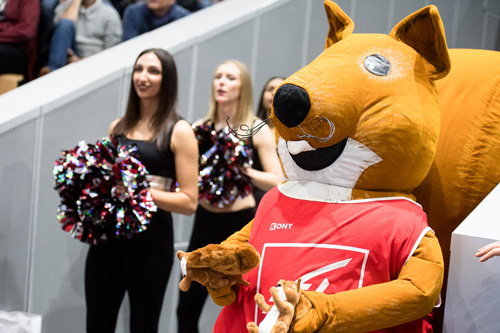 ada-blois-basket-caisse-epargne-mascotte-ecureuil