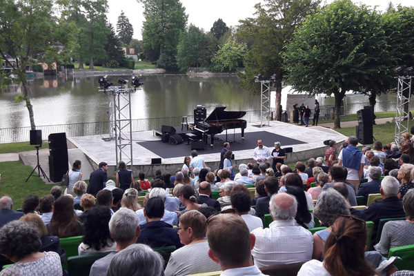 festival-sully-2018-michel-legrand-caisse-epargne