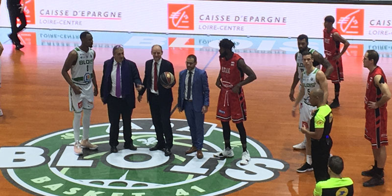 match-parraine-caisse-epargne-loire-centre-ada-blois-basket-partenaire-coup-denvoi-ballon